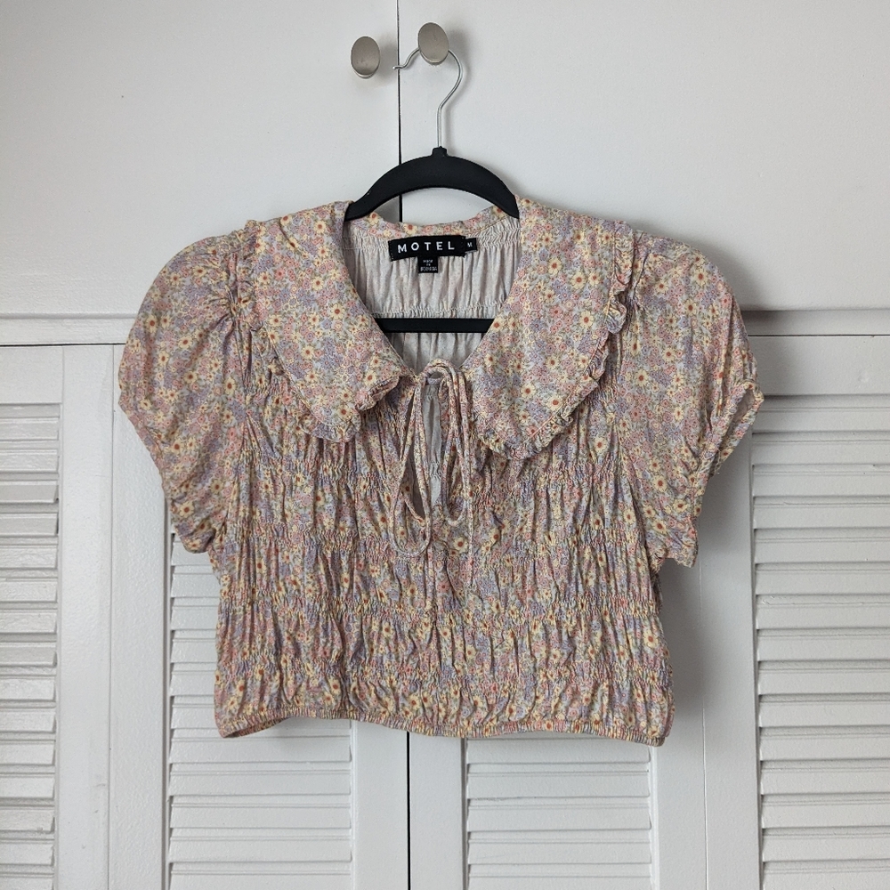 Motel Rocks collared top